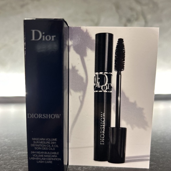 Diorshow Volume Mascara #090 Noir Black 4ml / 0.13 fl. oz. New in Box - Picture 1 of 1
